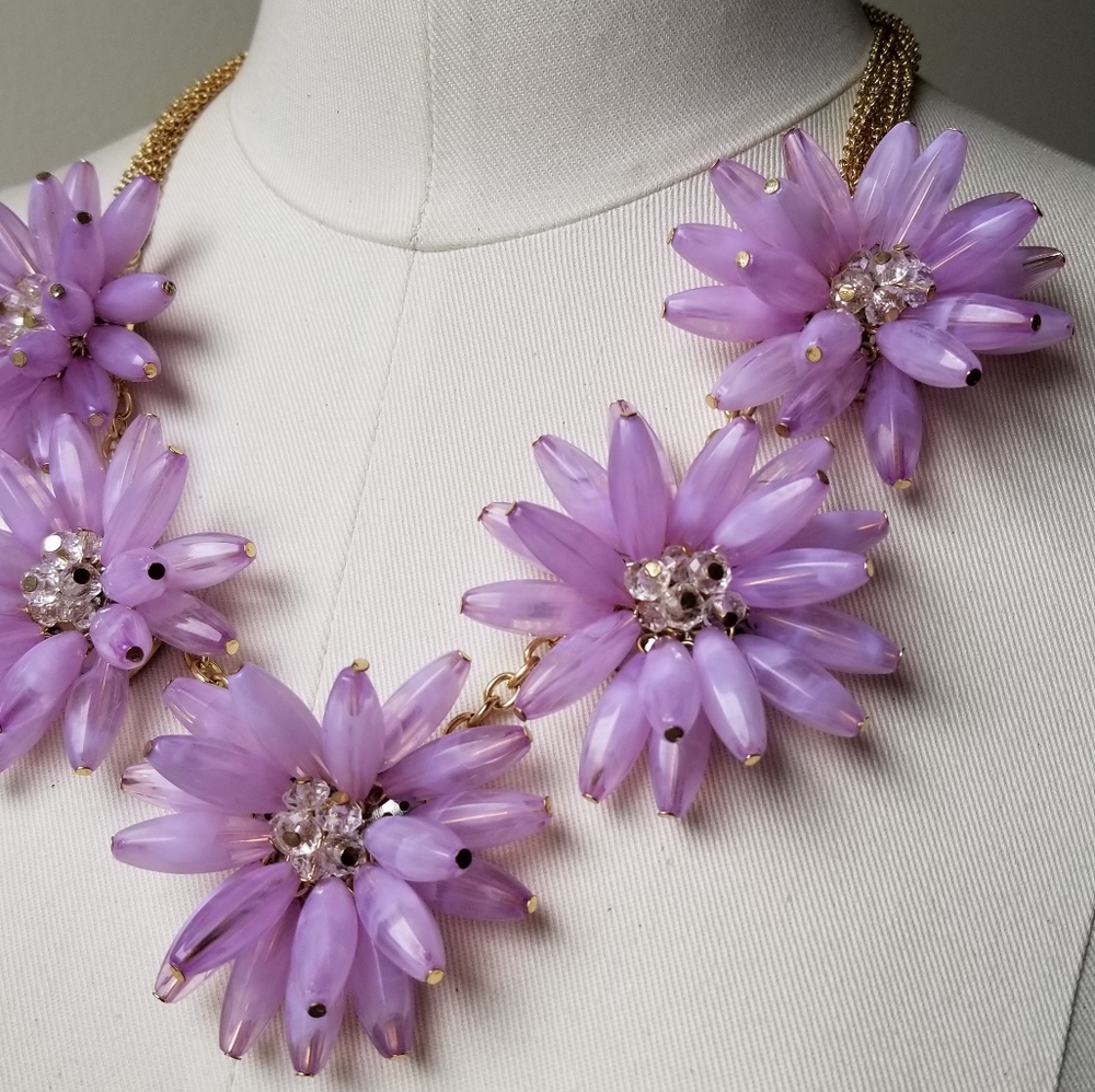 Kohl's Lt Purple Flower & Crystal Bead Necklace - Picture 8 of 8